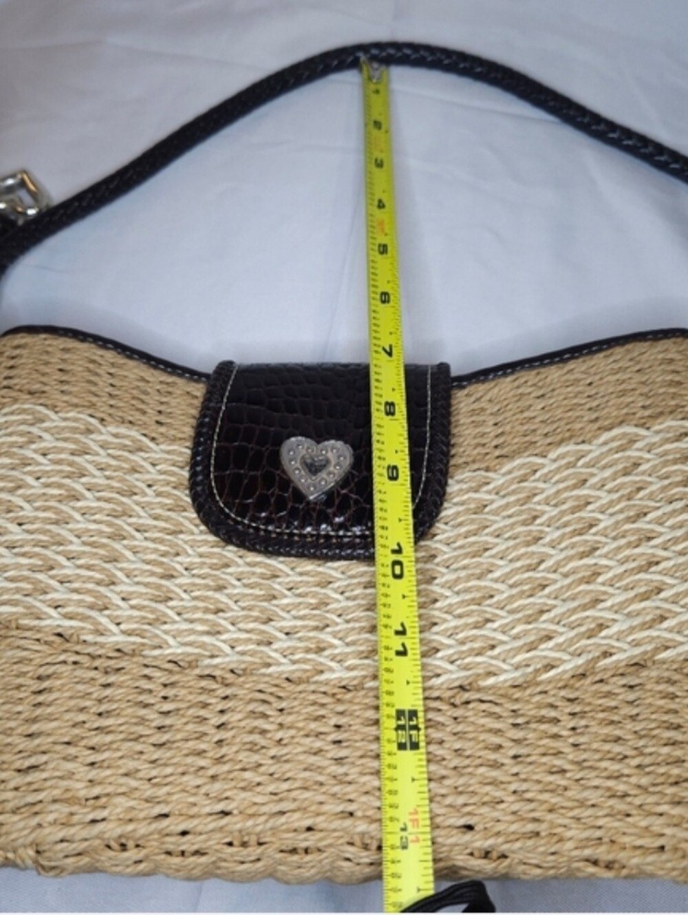 Brighton beige woven straw shoulder Bag black leather trim and a signature - Picture 6 of 12